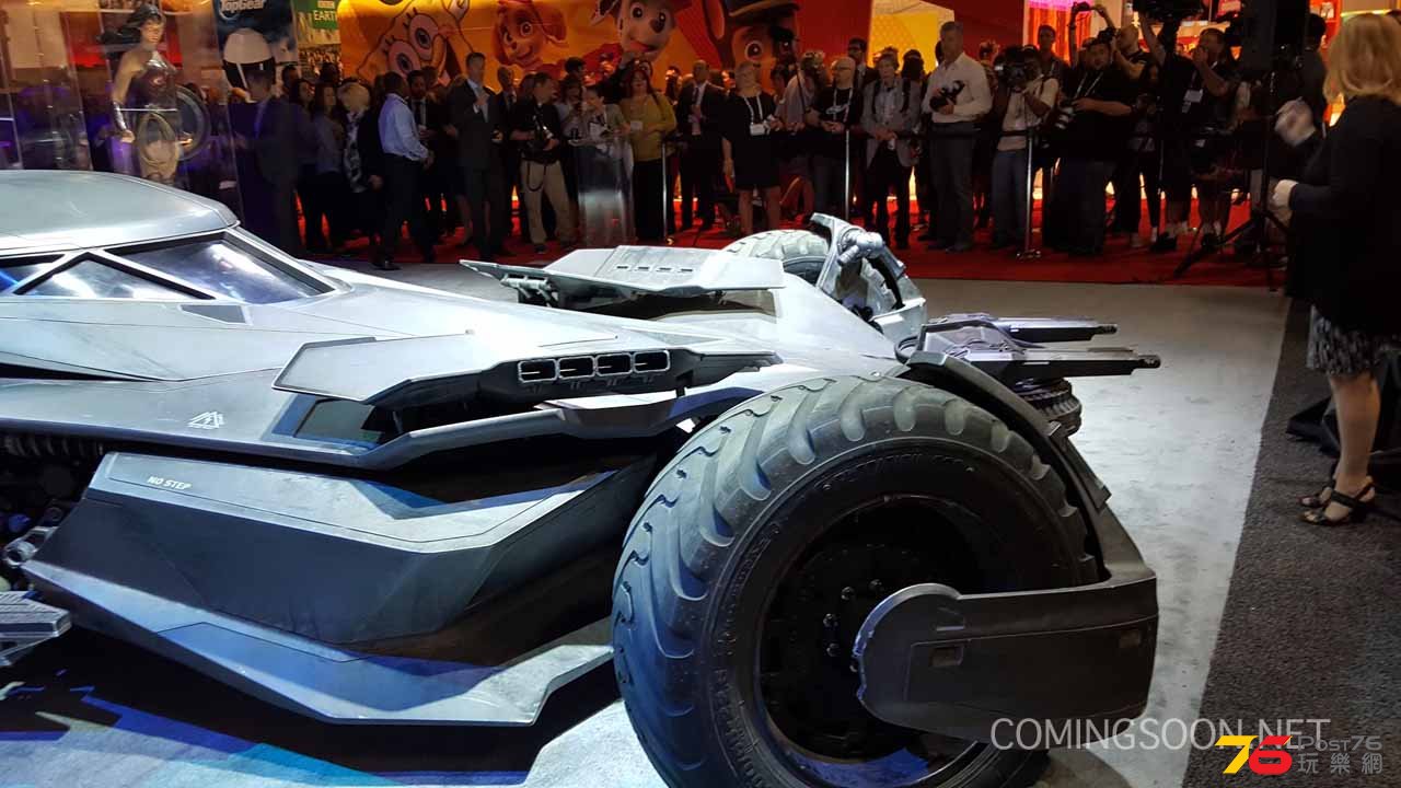batmanvsuperman0004.jpg