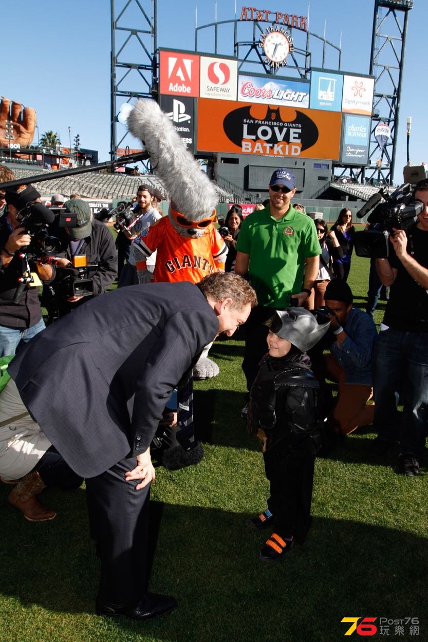 batkid-begins-4.jpg