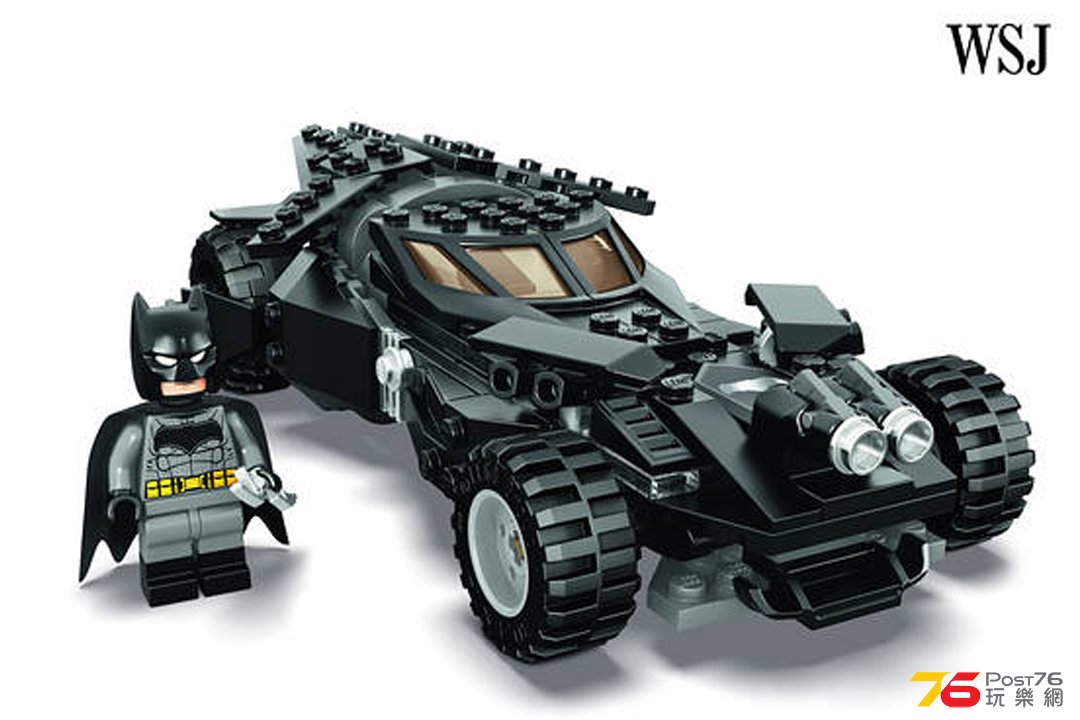 Lego-Batmobile-Batman-vs-Superman.jpg