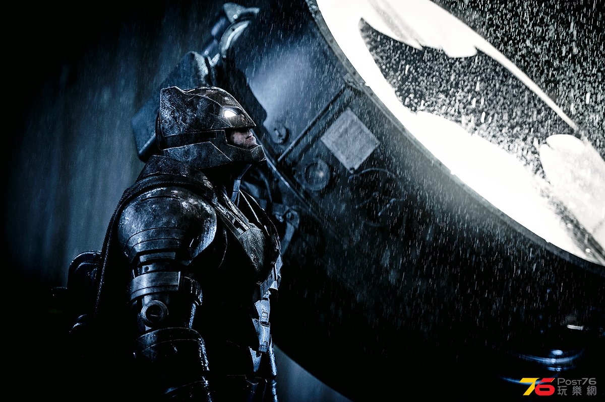 batmanvssuperman_13.jpg