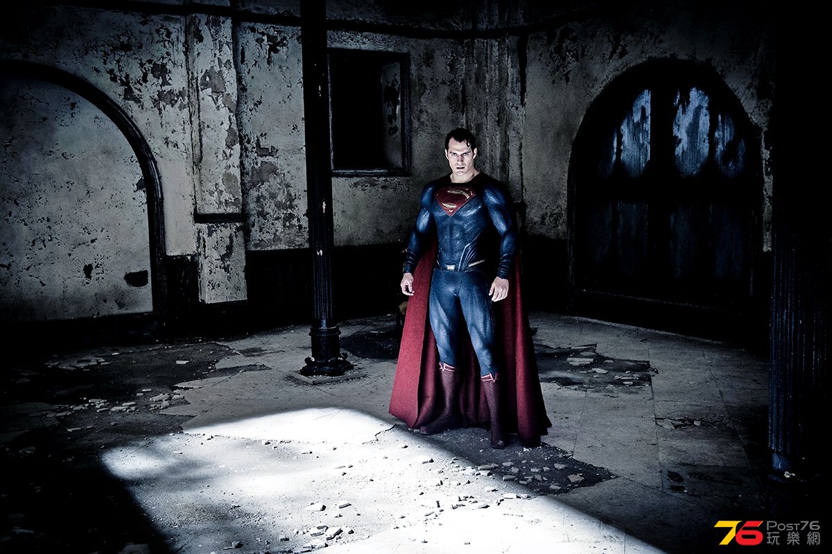 batmanvssuperman_14.jpg