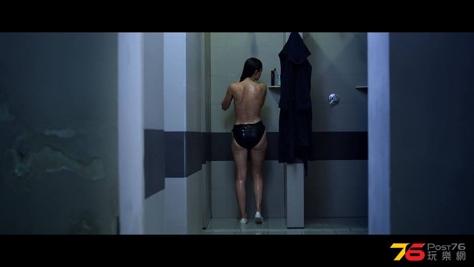 Stalking Eva4.jpg