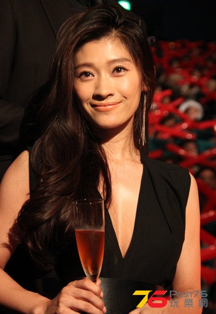 篠原涼子.jpg