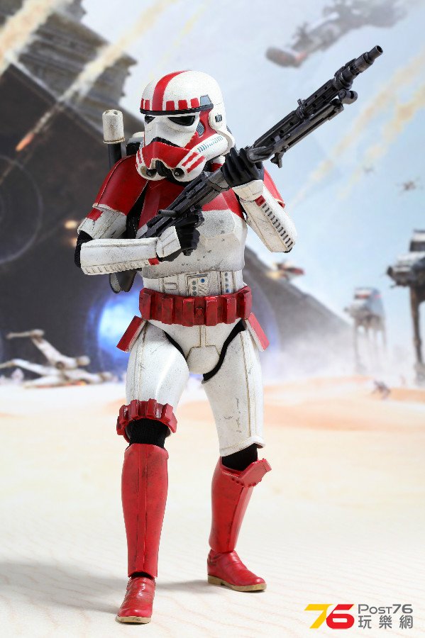 PS4%20xHot%20Toys%20Star%20Wars%20Battlefront%20Figure%20(3).jpg