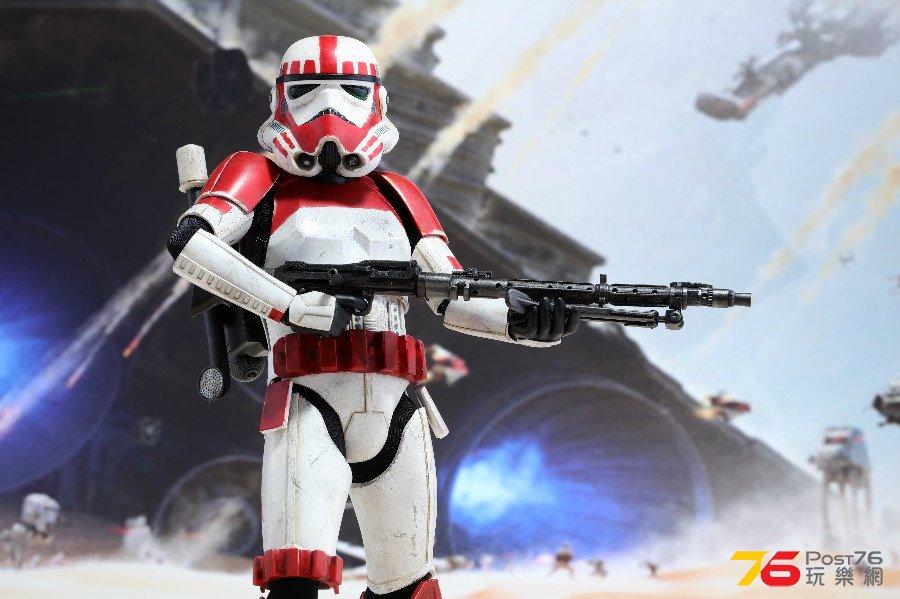 PS4%20xHot%20Toys%20Star%20Wars%20Battlefront%20Figure%20(4).jpg