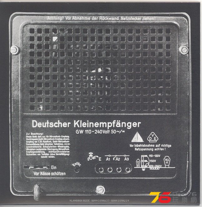 kraftwerk2009radioactivity3 001.jpg