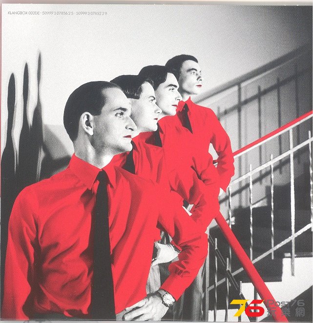 kraftwerk2009manMachine3 001.jpg
