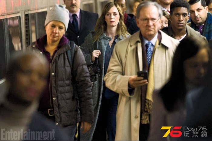 girlonthetrain_1.jpg
