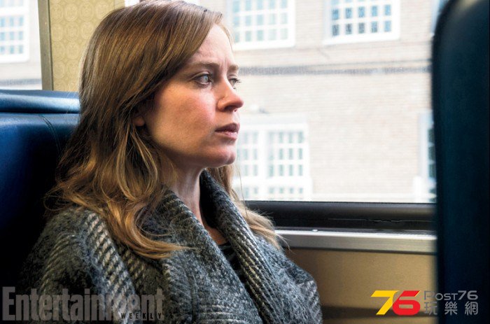 girlonthetrain_2.jpg