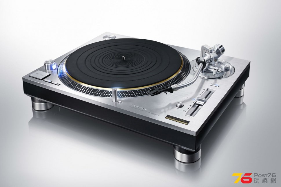 direct_drive_turntable_system_sl_1200gae_3-970x647-c.jpg