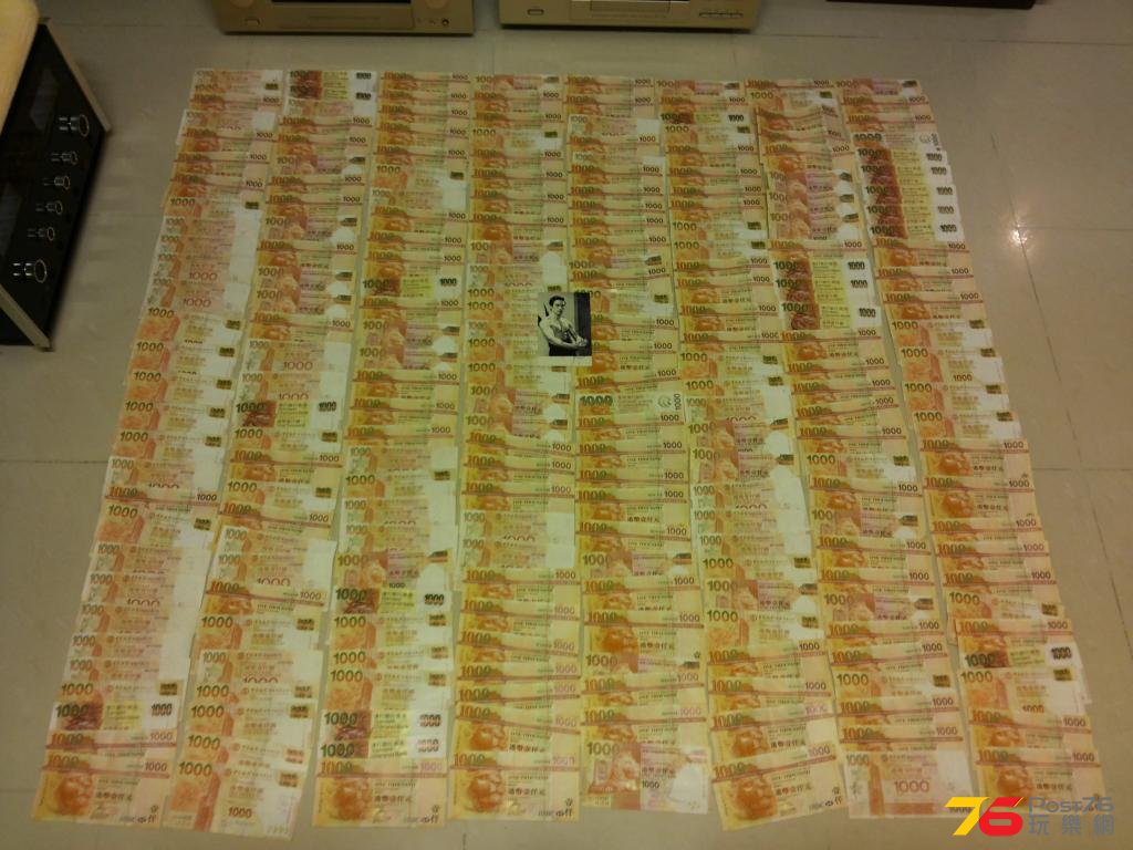 bruce lee_200820.jpg