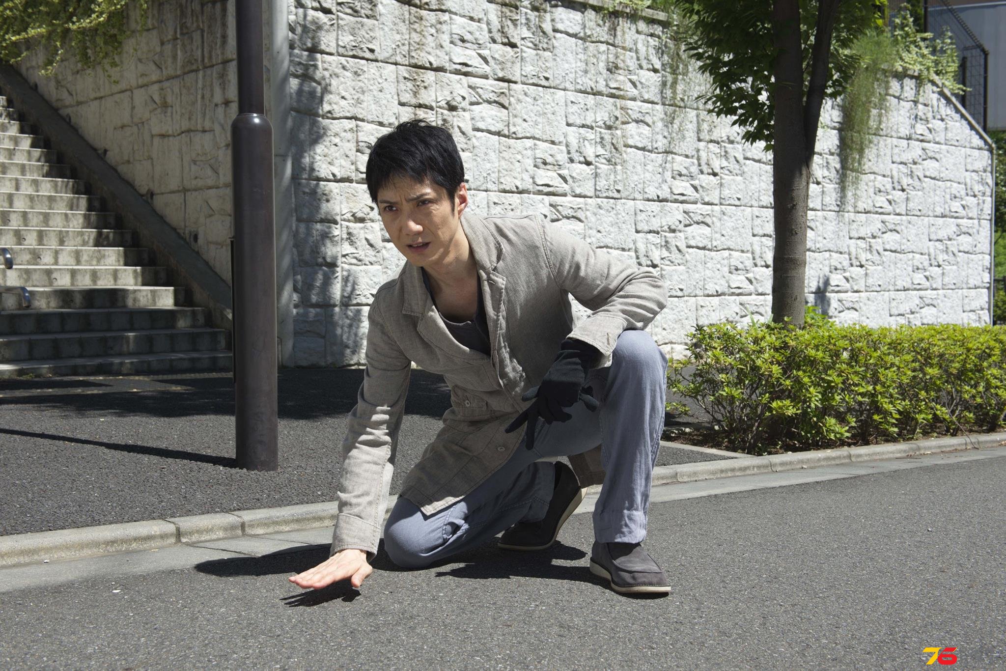 記憶のカケラをよむ男1.jpg