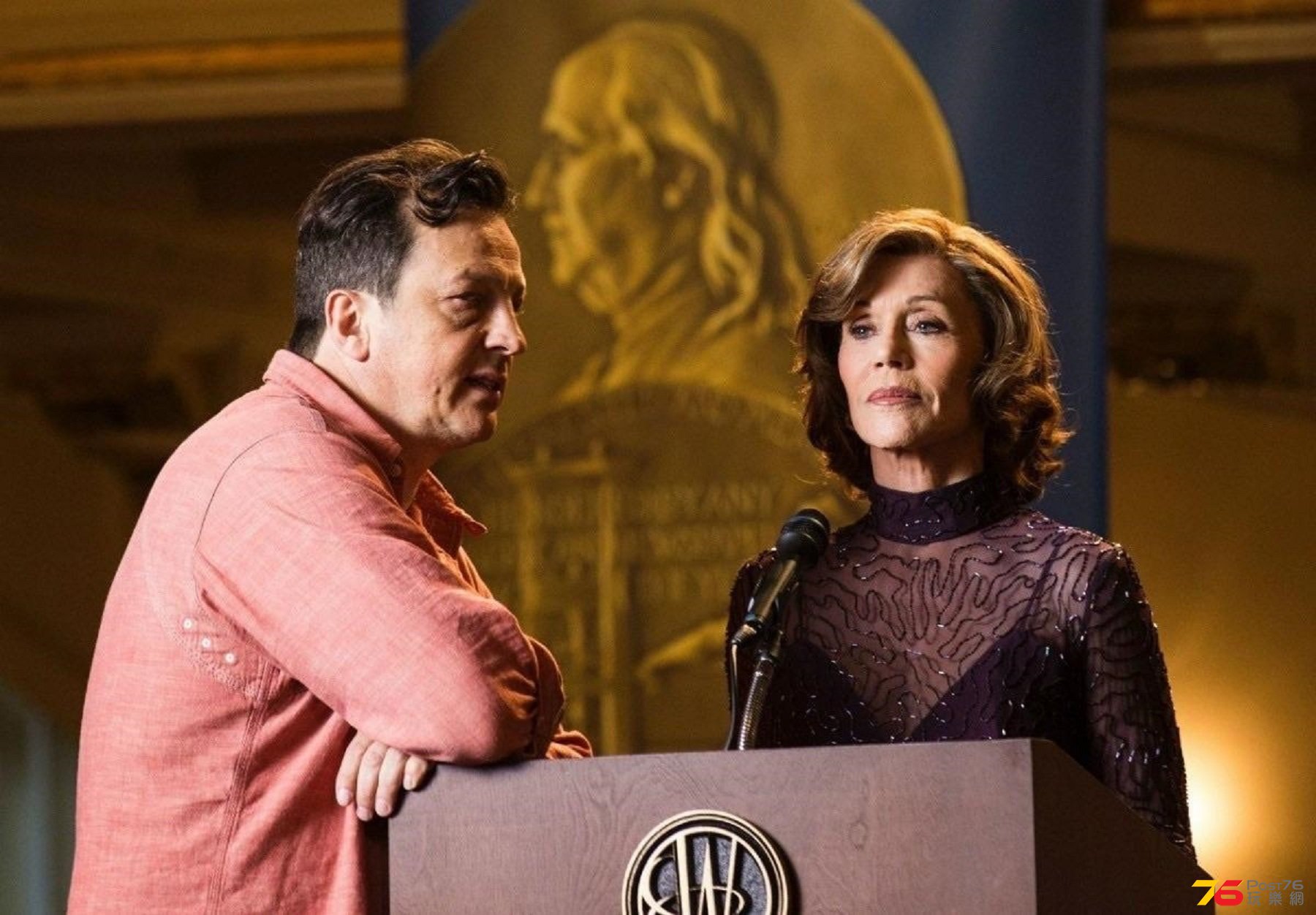 still-of-jane-fonda-and-gabriele-muccino-in-fathers-and-daughters-(2015)-large-picture.jpg