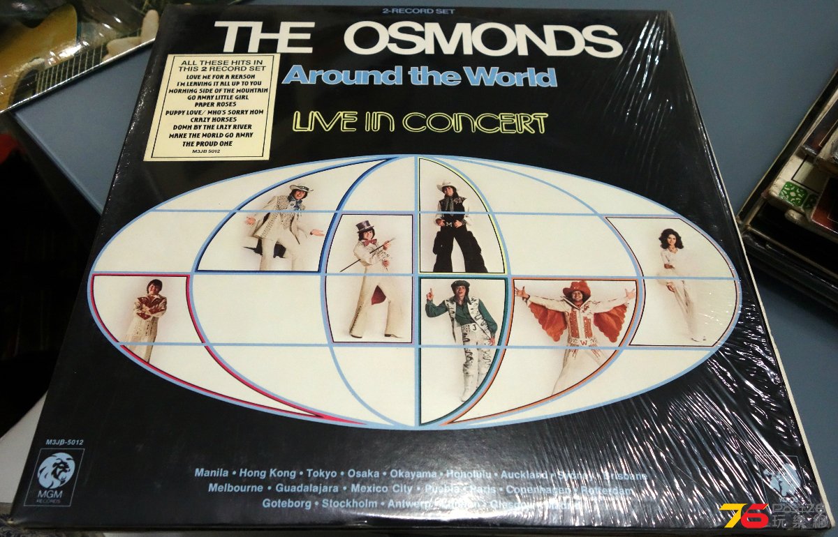 The%20Osmonds%20%20Arounf%20the%20World%20Live%20in%20Concert%20LP%20a.JPG