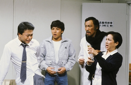 再版人 相片 02.jpg