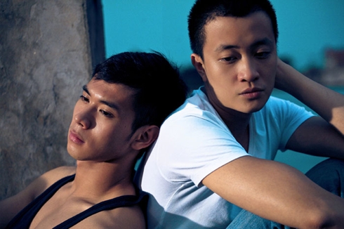 12869088-Hot_boy_noi_loan.jpg