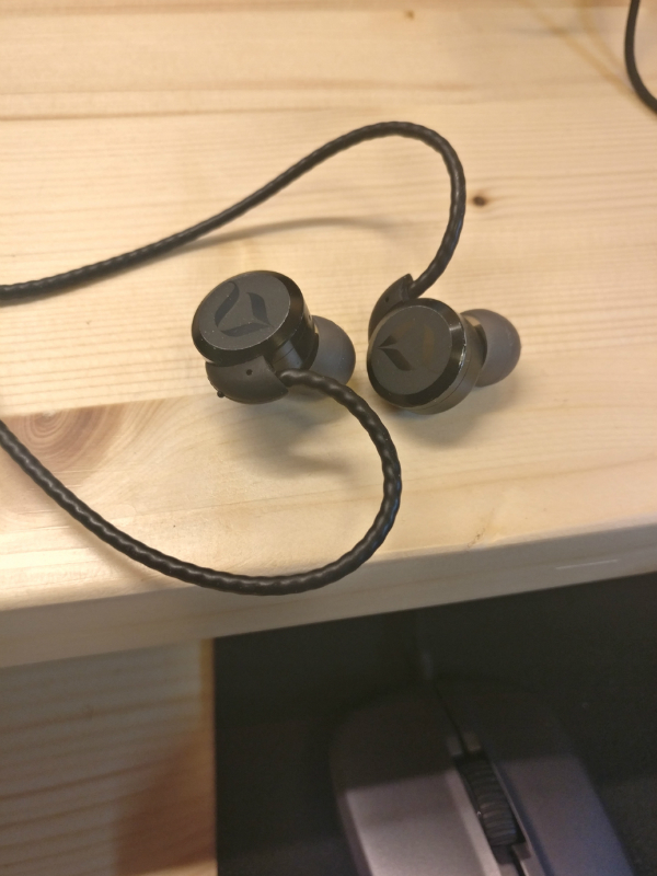 224050t55ds4qcqyopggaq.jpg