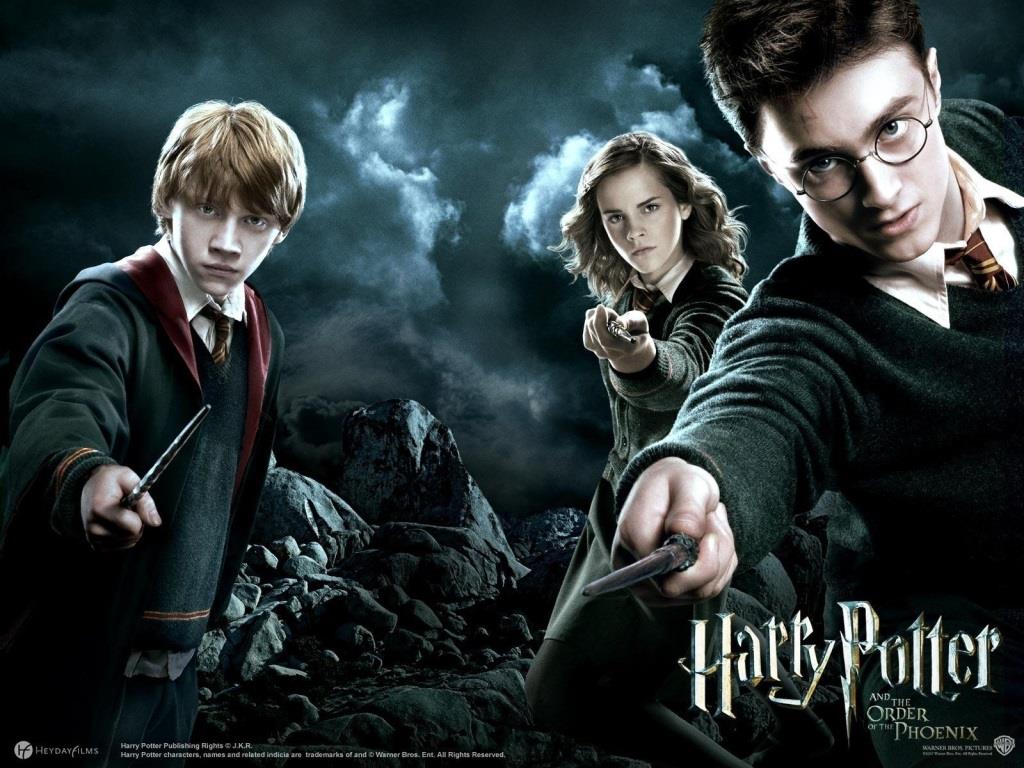 -downloadfiles-wallpapers-1600_1200-harry_potter_and_the_order_of_the_phoenix_9111.jpg