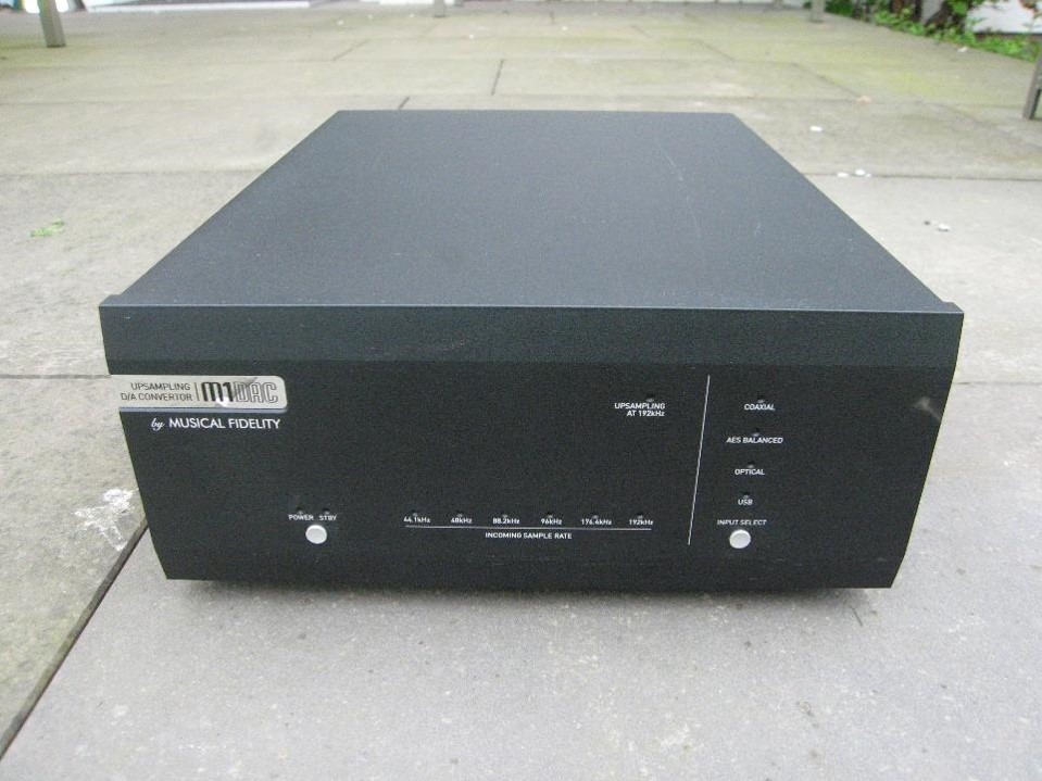 3877065550_g.jpg