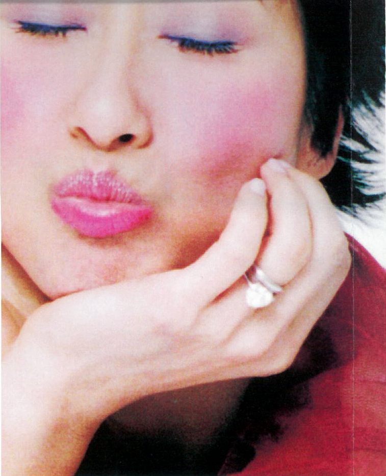 葉蒨文  kiss.jpg