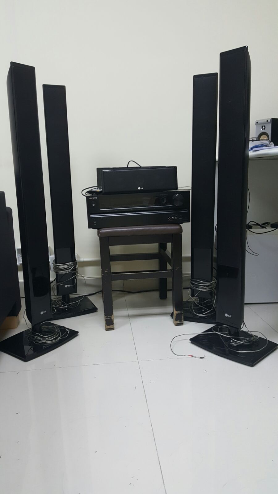Onkyo TX-SR313 and LG .jpeg