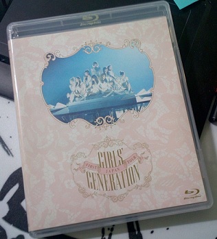 2.Girl generation 1st live (HK version) ~ $130.jpg