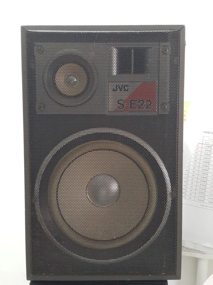 書架喇叭