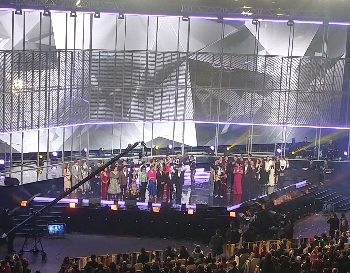 20171216_201035_HDR-1.jpg