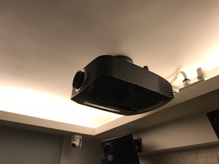 hd83