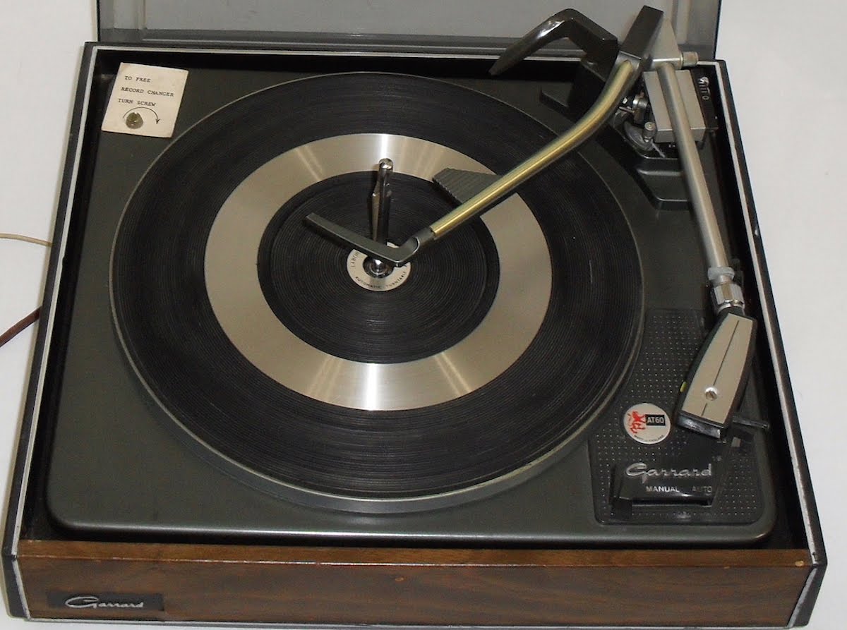 garrard_Turntable.jpg