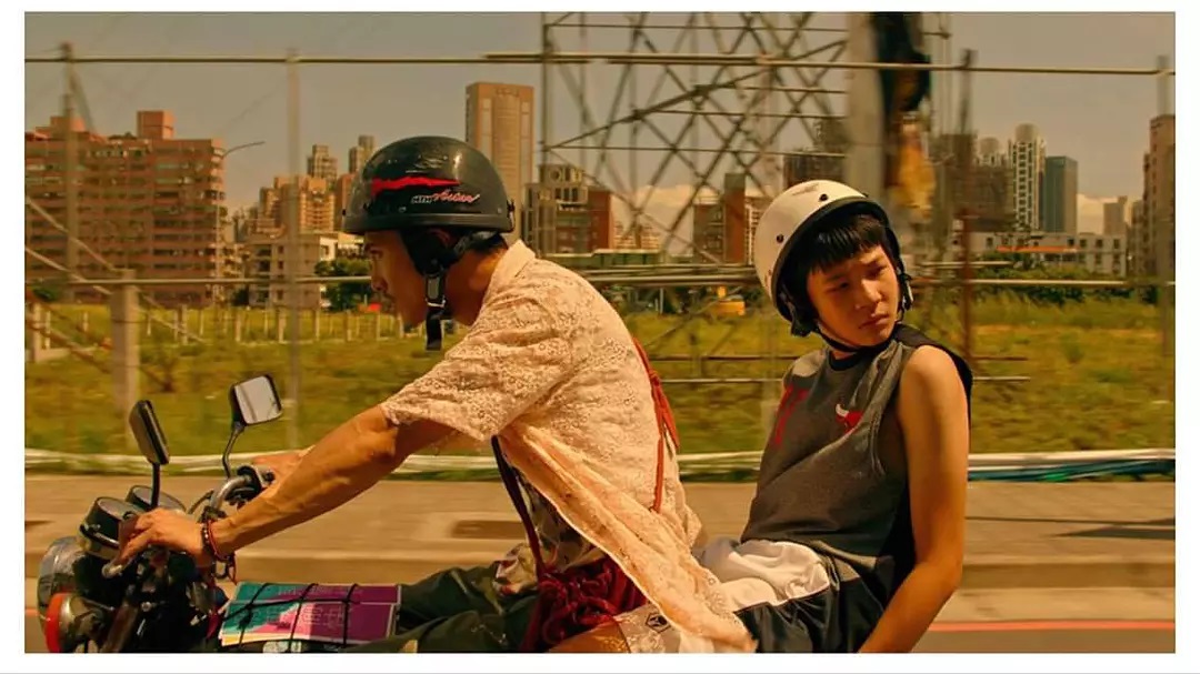 誰先愛上他的4.jpg