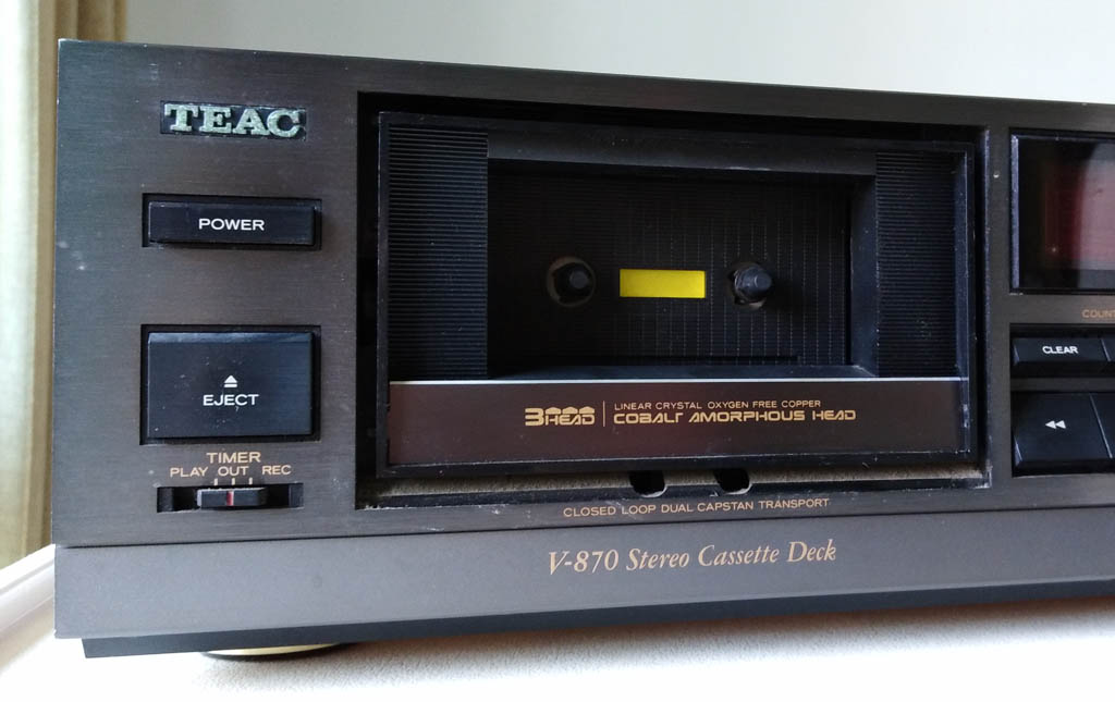 TEAC V-870 Stereo Cassette Deck - 03 - resize.jpg