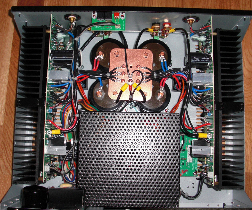 rb-1582-1-rotel__01.jpg