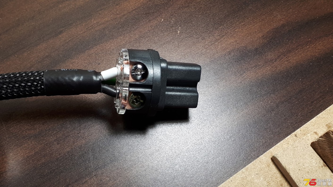 Oyaide Black Mamba V2 power cable - DIY分享- Post76.hk - 手機版