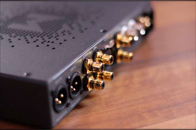 Mytek-Brooklyn-DAC-Plus-DACPLUS-DAC-Headphone-Amplifier-Flagship-Review-Audiophi.jpg