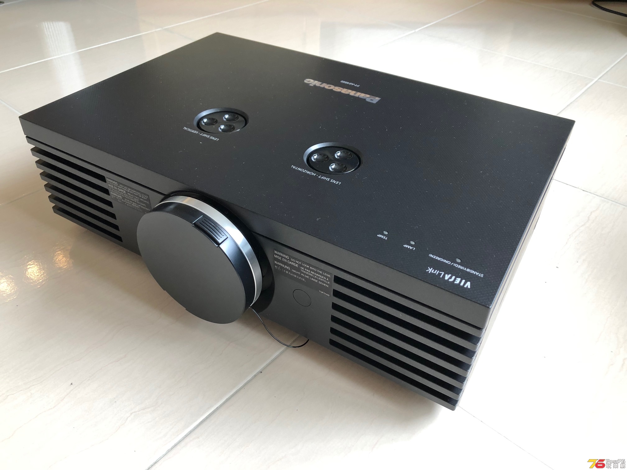 Panasonic AE4000E (Front View).jpg