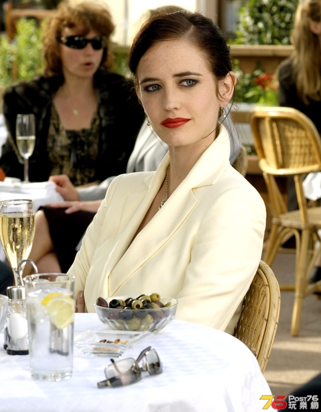 eva-green-casino-royale-bond.jpeg