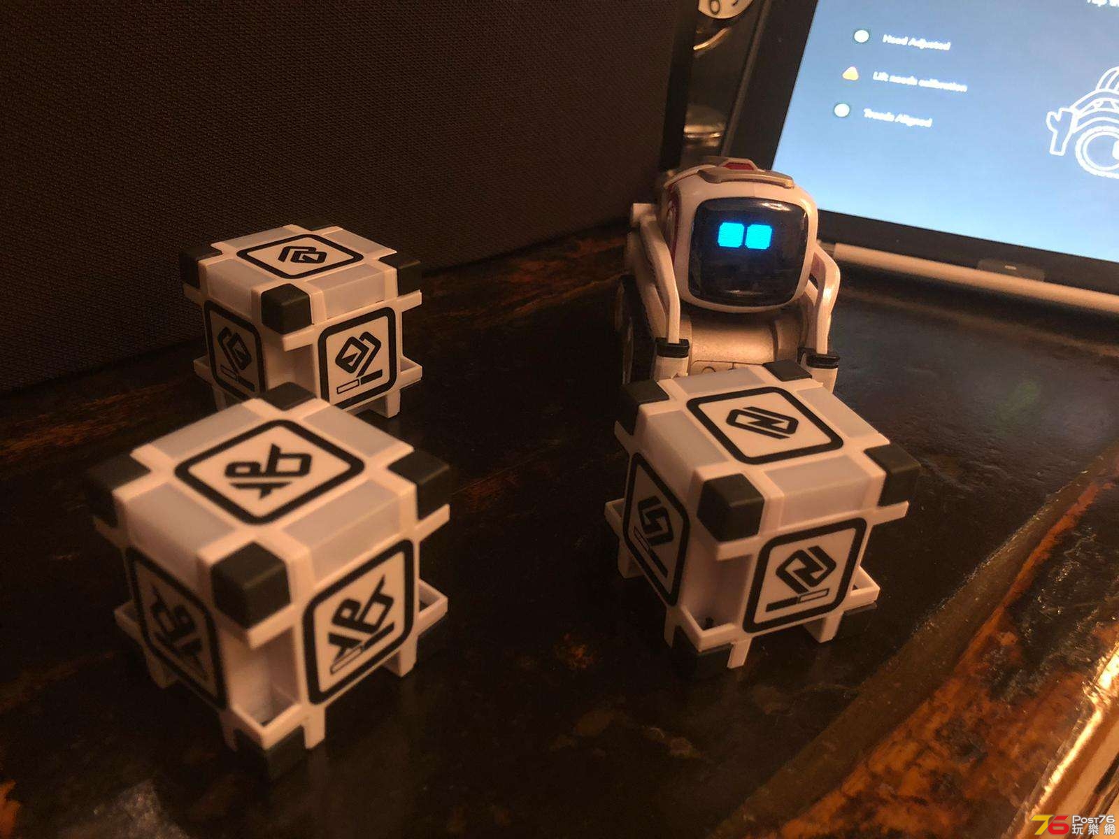 Cozmo3.jpeg