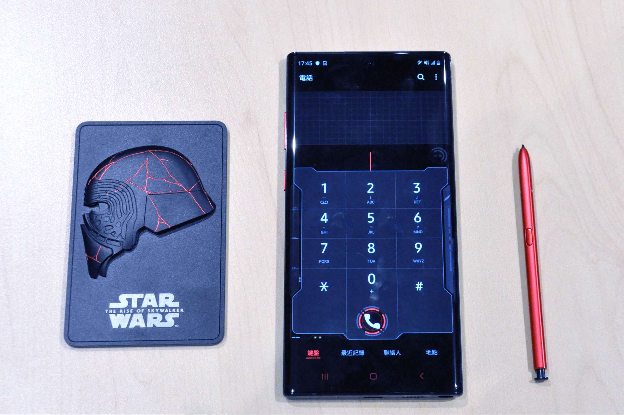 Samsung Galaxy Note10 x Star Wars Special Edition_to Post76 (6).JPG