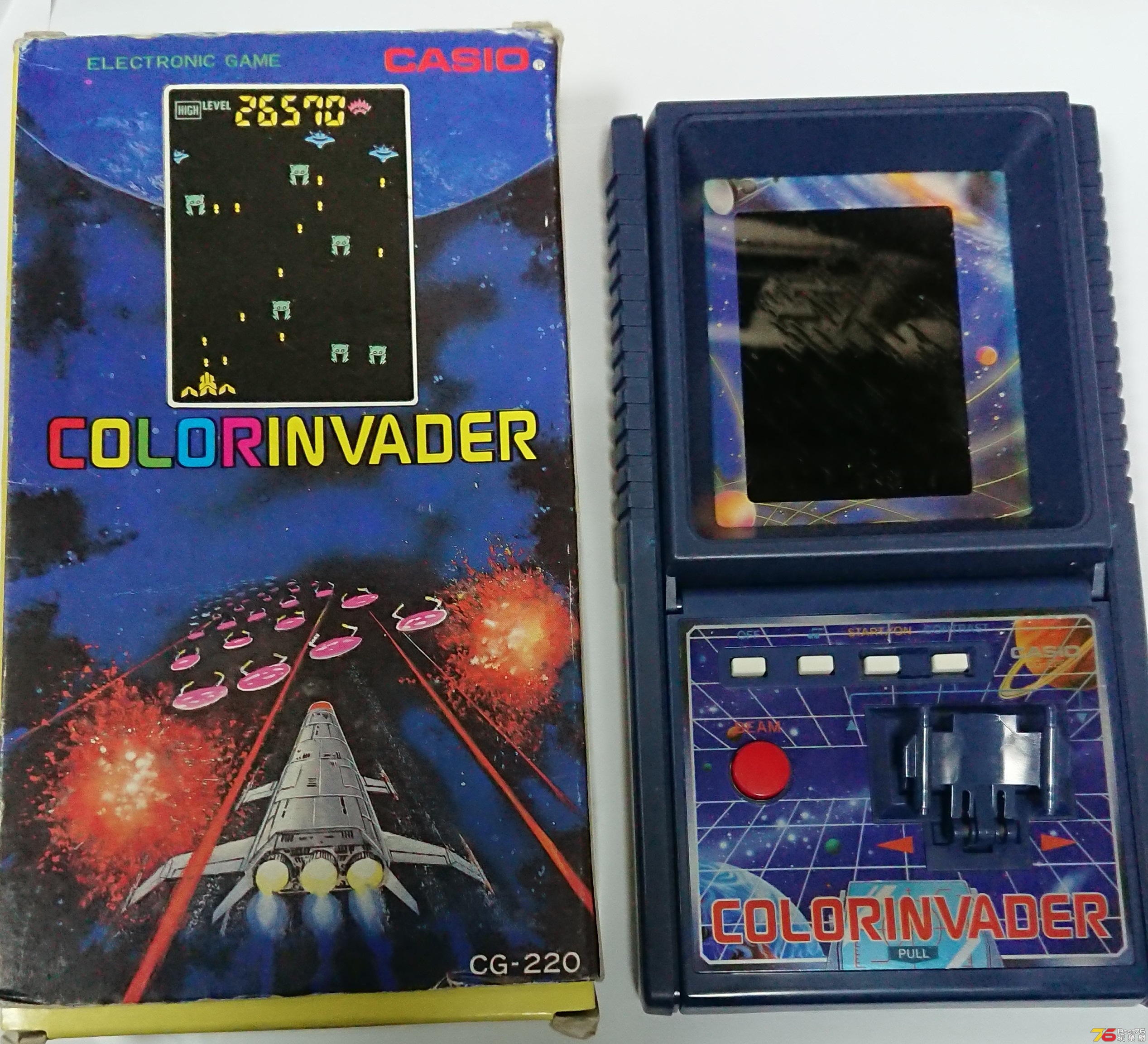 手提 space invader