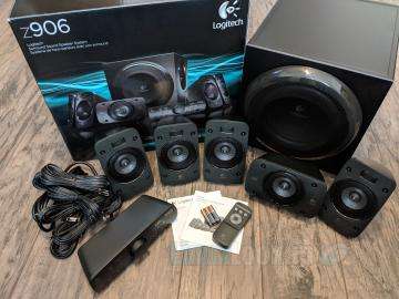 logitech-z906-speaker-system-0.jpg