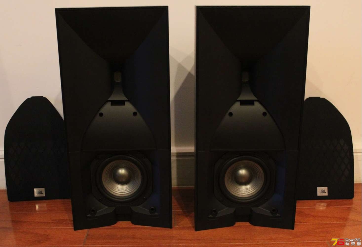 JBL Studio 530.jpg
