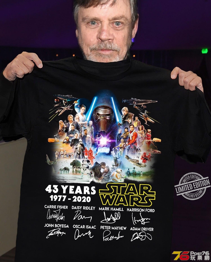 43-Years-Of-Star-Wars-1977-2020-And-Signatures-Shirt.jpg