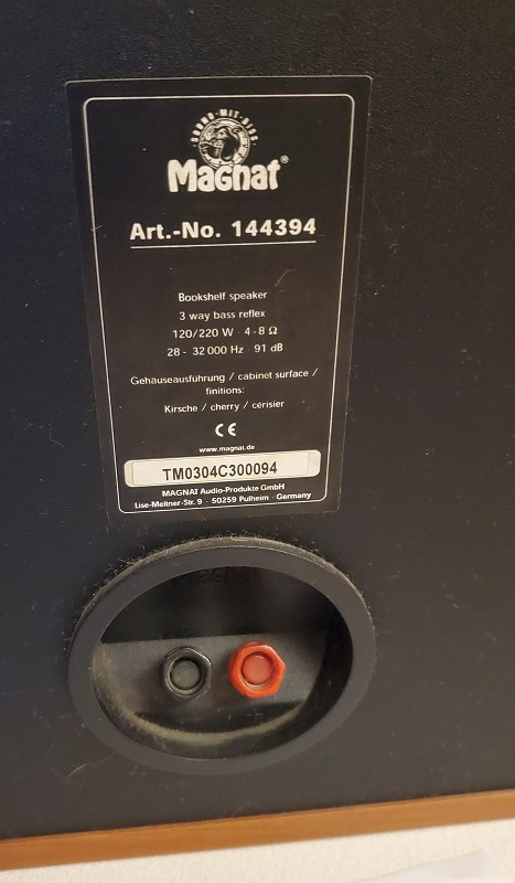 speaker 03.jpg
