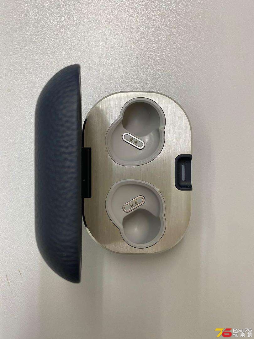bo_beoplay_e8_20_indigo_blue_1592360629_12e198c9_progressive.jpg