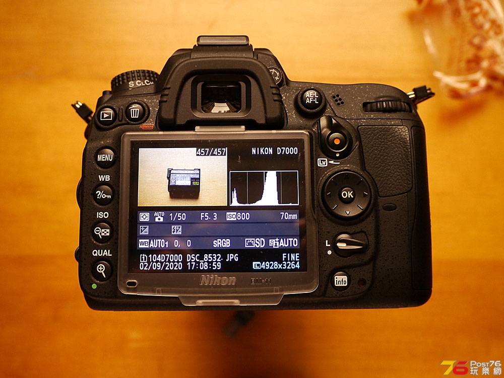 D7000B-4.jpg