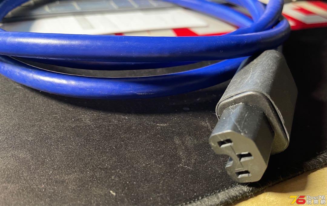 wireworld_power_cord__w_hubbel_1608755000_d4976dae_progressive.jpg