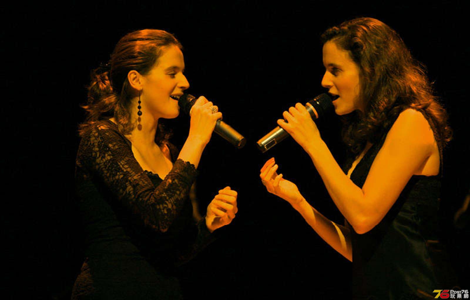 2007_ALICE-ET-CECILE.jpg