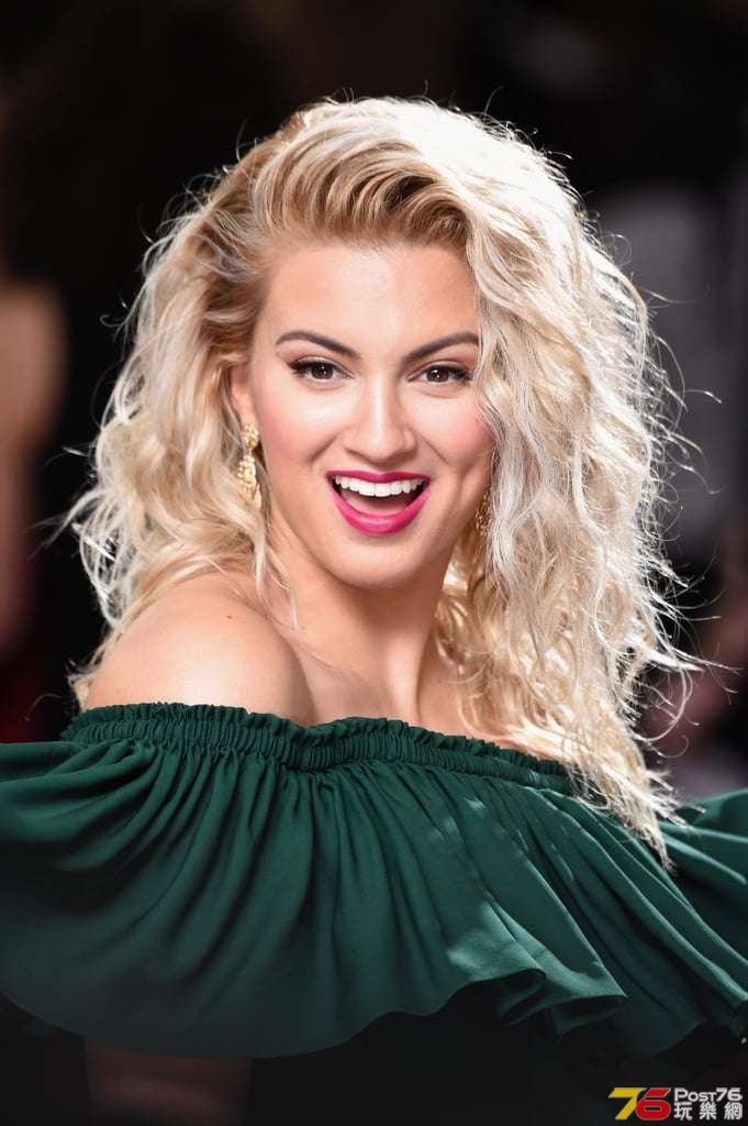 Tori-Kelly (1).jpg