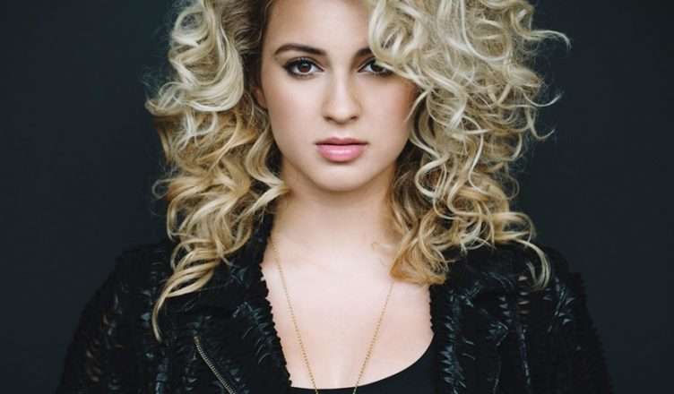 tori-kelly1-752x440.jpg